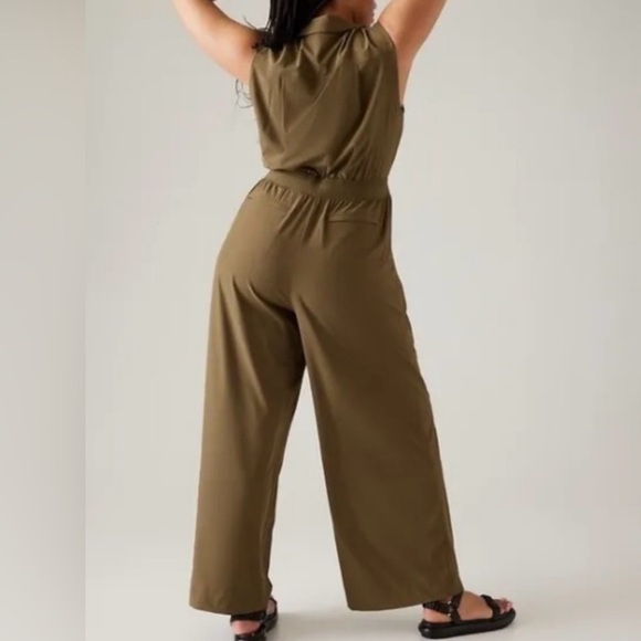Athleta Brooklyn Heights Sleeveless Wide Leg Zip Jumpsuit Acacia Olive Green 16 - Picture 2 of 9